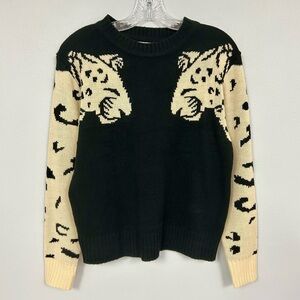 ANGASHION 🐆 Cheetah Sleeve Sweater - Size M